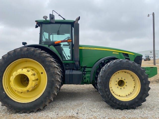 John Deere Tractor 8030 Series