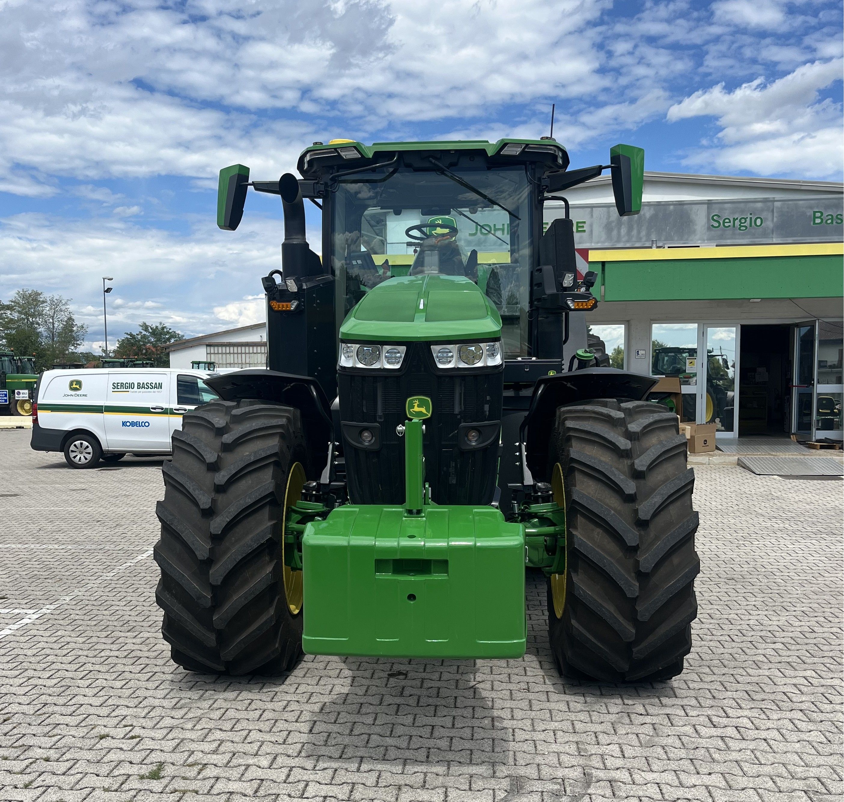 John Deere Tractor 7 Series