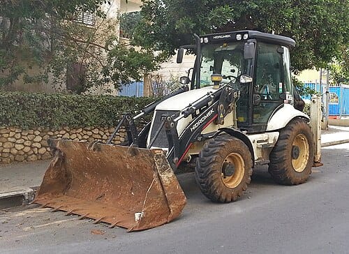 Hidromek Backhoe Loader