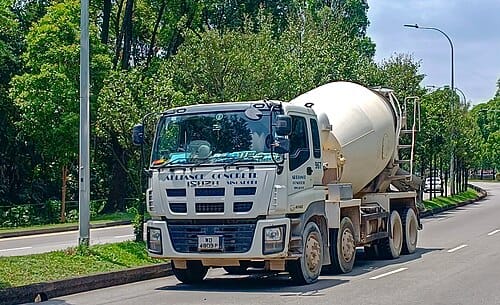 Isuzu Trucks E-Series