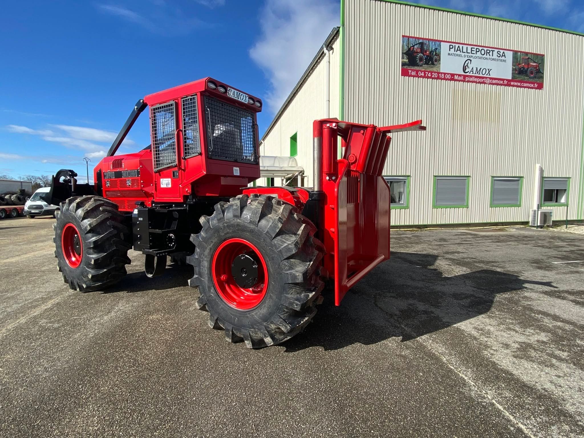 Camox F 140