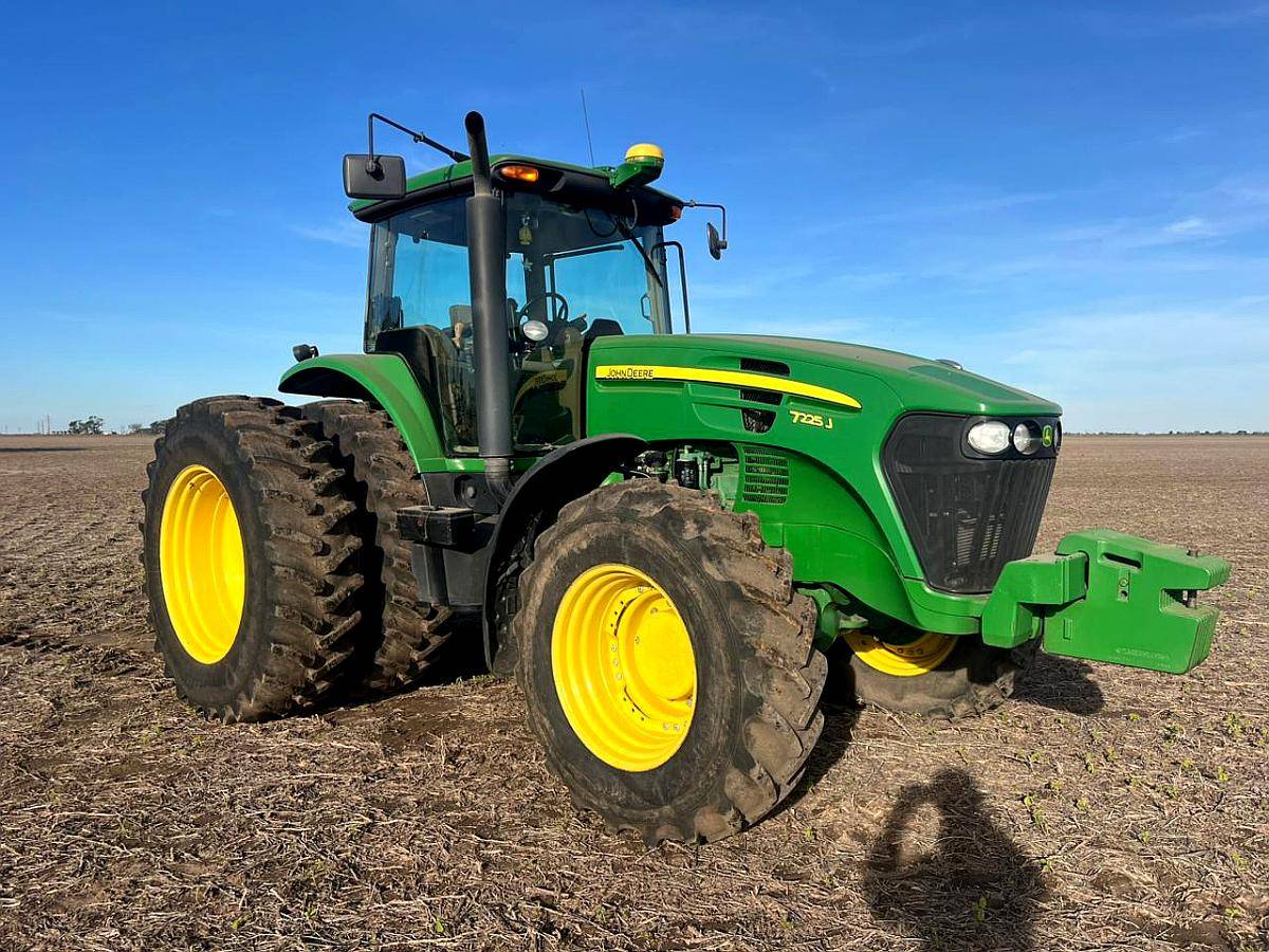 John Deere Tractor 7J Series