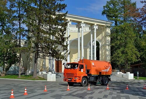 Kamaz 53605