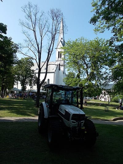 Lamborghini Tractors Spire